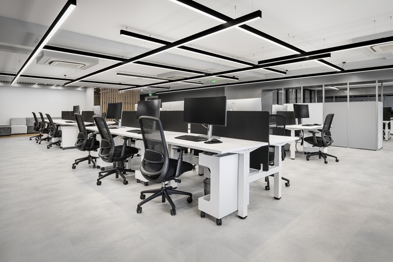titan_office_syntagma-6-20260612073003874-00.jpg